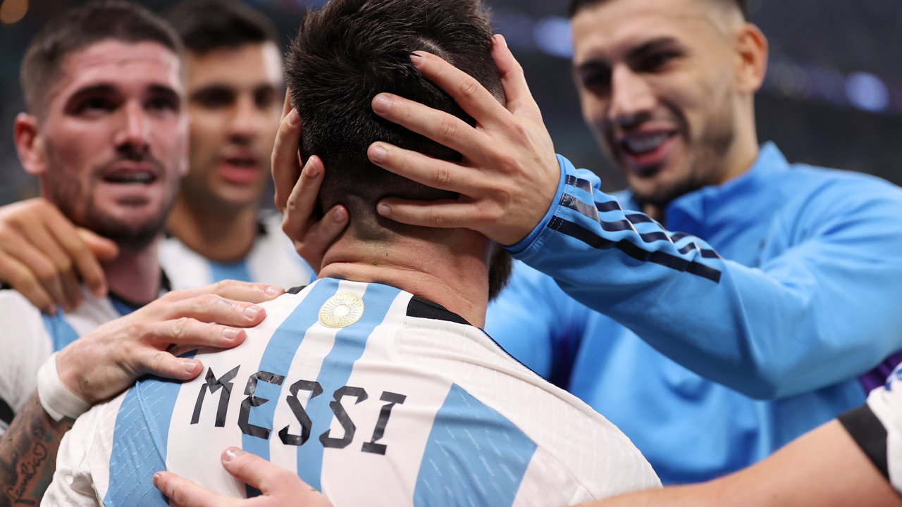 Lionel Messi: Destiny backdrop