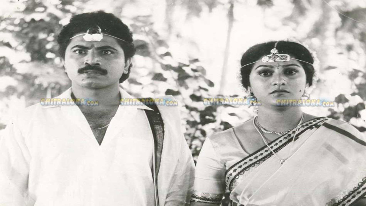 Thavarumane Udugore backdrop