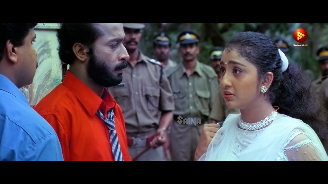 Ee Parakkum Thalika backdrop